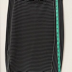 MAX STUDIO Black and White Striped Women's PENCIL Skirt GOTH